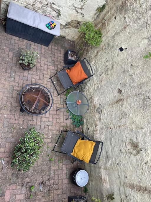 Garden Flat Torquay Just 2 Mins Walk From The Harbourアパートメント エクステリア 写真