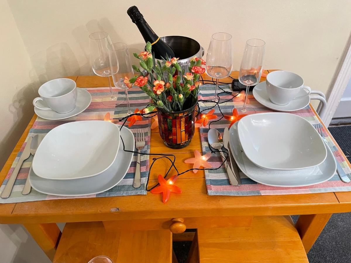 Garden Flat Torquay Just 2 Mins Walk From The Harbourアパートメント エクステリア 写真